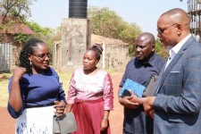  District commissioner with management team briefing something